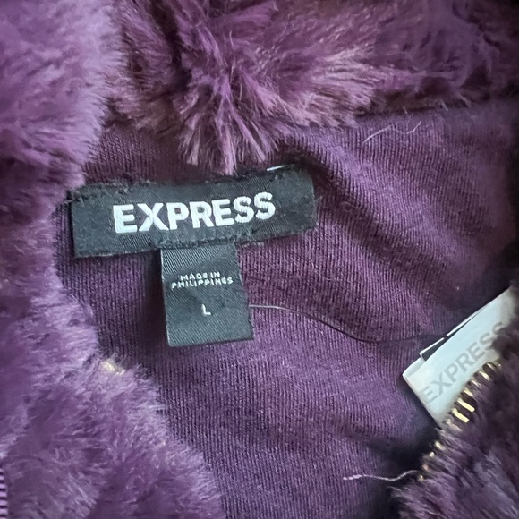 Express plush jacket - Picture 2 of 2